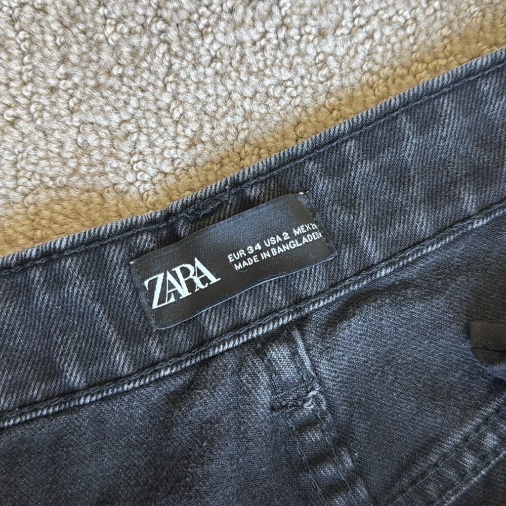 Zara Wide-Leg Cropped Black Denim Jeans - Picture 5 of 7
